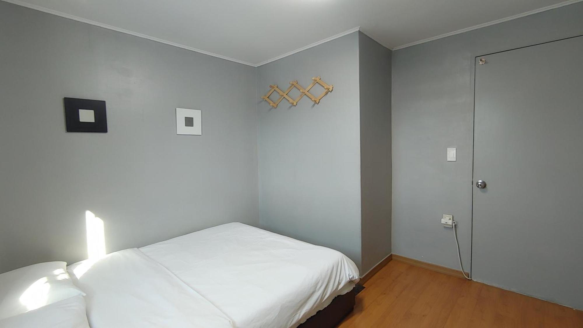 Hotel 1012 House Namsan Seúl Habitación foto
